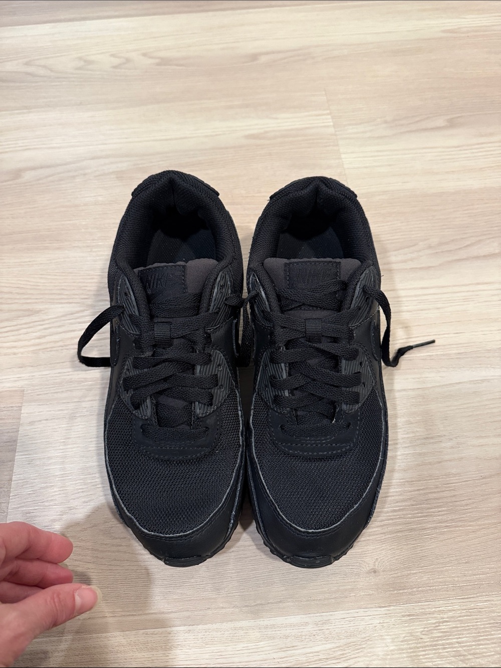Nike Men's Black Low-Top Sneakers